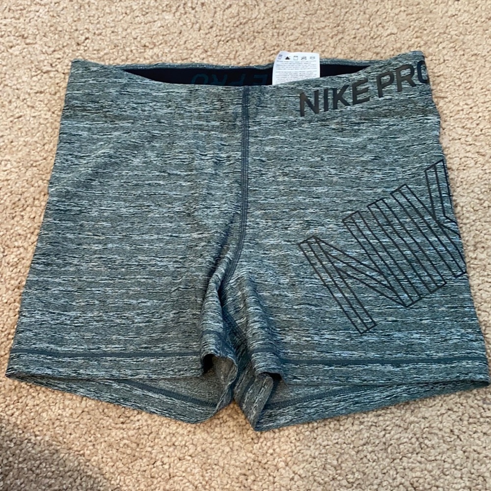 nike pros
